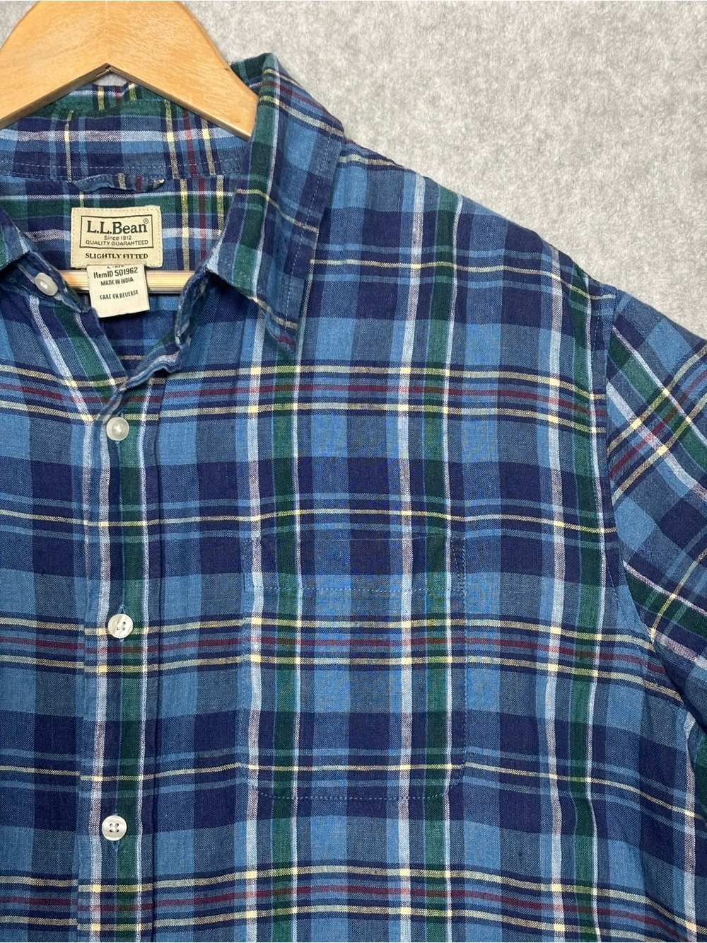 LL Bean Short-Sleeve Button-Up Slightly Fitted Plaid Linen Shirt-Blue-Men Large